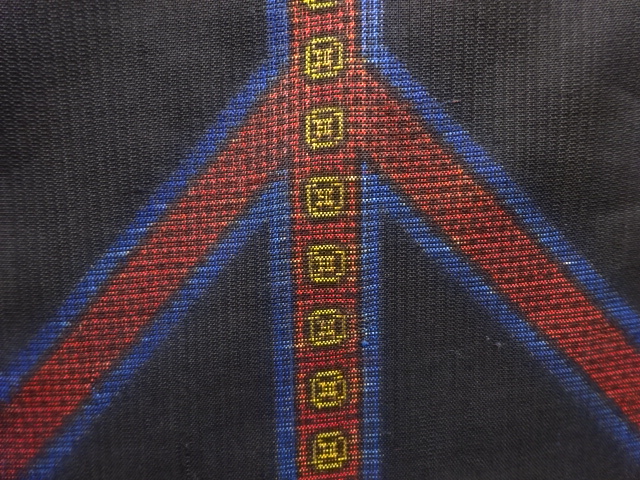 JAPANESE KIMONO / ANTIQUE KIMONO / SILK / DORO OSHIMA TSUMUGI / WOVEN ABSTRACT PATTERN